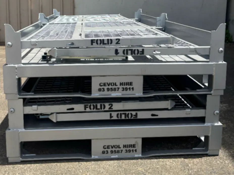FM.2 Rackable, stackable, interstackable with our FM.1 pallet, maximises container & truck tray collapsible