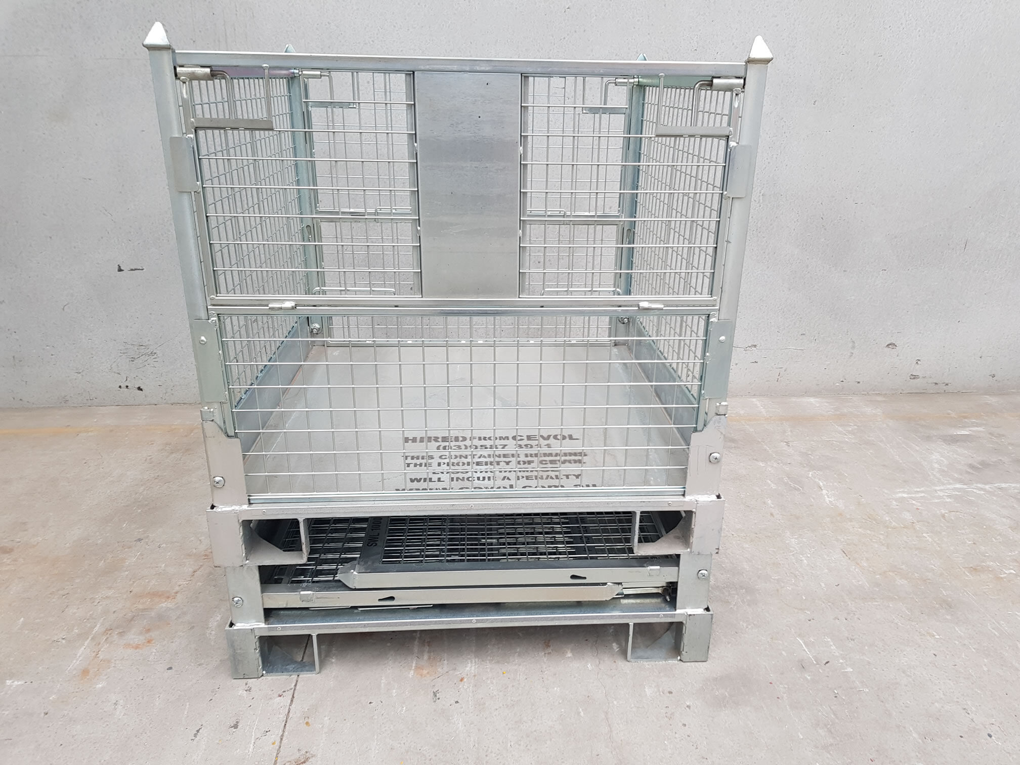 Folding Mesh Pallet Galvanised Finish 